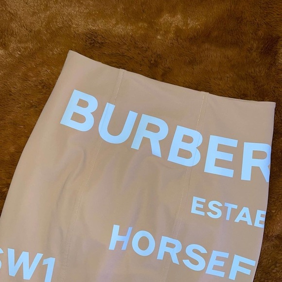 Burberry Horseferry Print Mini Skirt in Nude - Picture 7 of 13